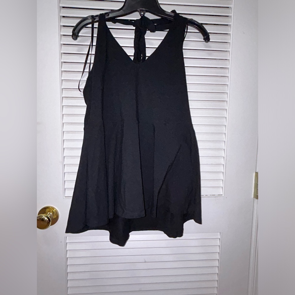 Foxy Halter Neck Peplum Top - Picture 4 of 4